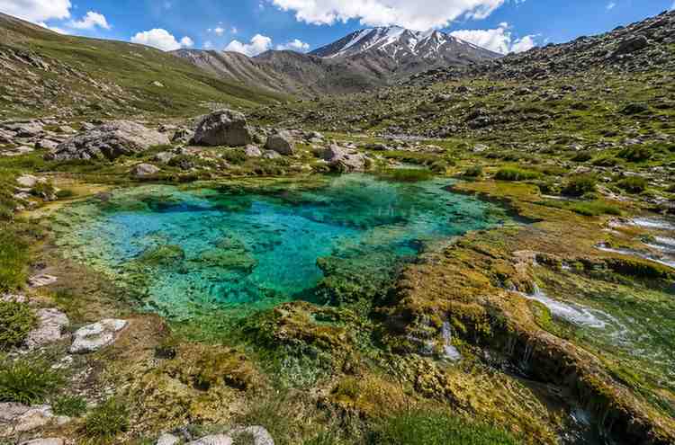چشمه و آبگیر دیوآسیاب